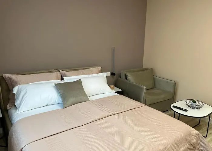 Smart Home , Lovely Apartment In Tirana